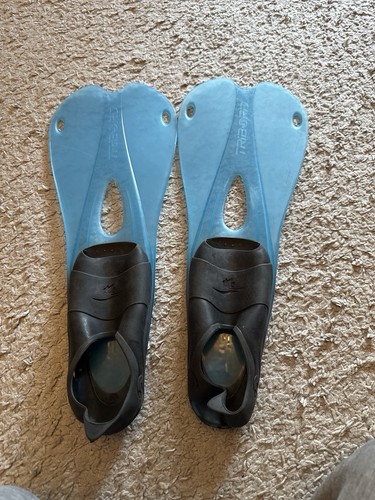 Schwimmflossen von tribord gut - von,