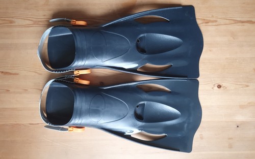 Neue schwimmflossen - neue,